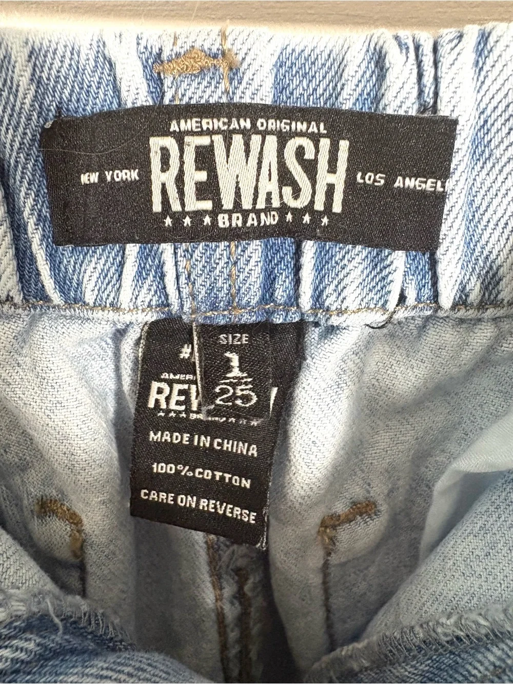 Rewash Womens 1/25 Light Wash Distressed Denim Shorts Tie Waist Cuffed